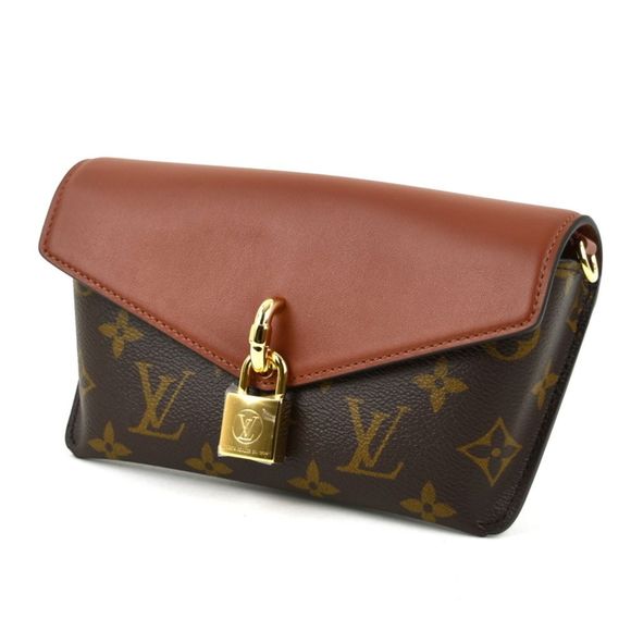 Louis Vuitton Padlock Onstrap Monogram Shoulder Bag - Picture 4 of 12